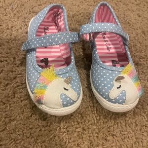 Girl shoes. Blue/white & Unicorn. Velcro. Size 8. Brand new